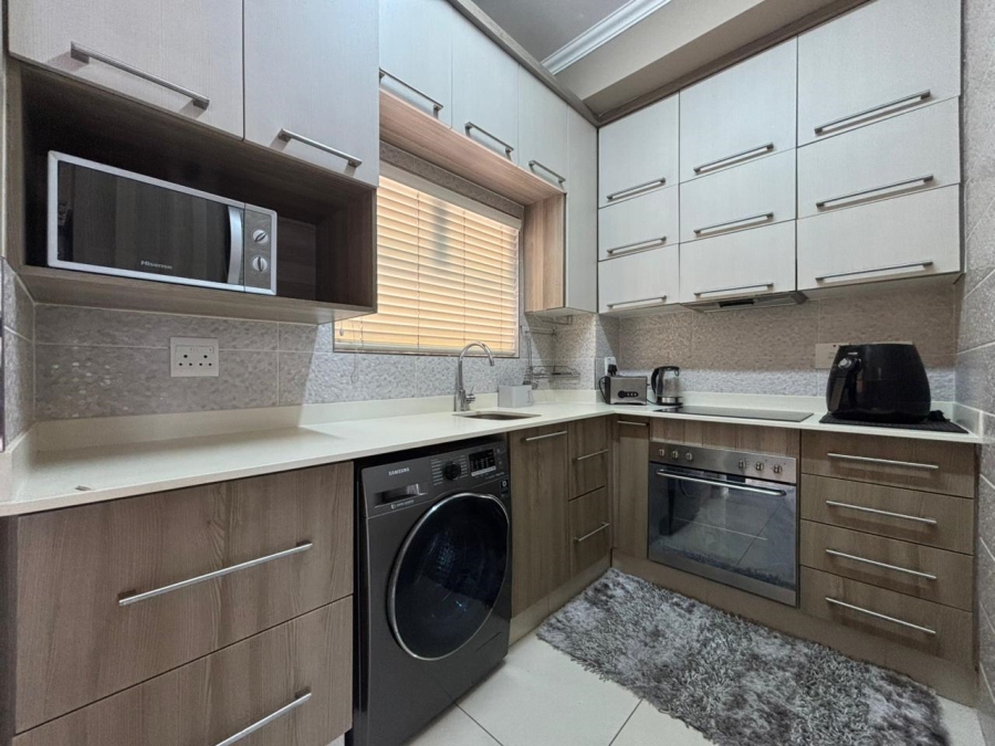 2 Bedroom Property for Sale in Umhlanga KwaZulu-Natal