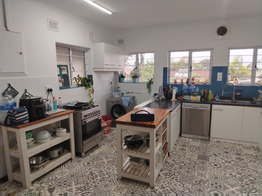 5 Bedroom Property for Sale in Ocean View KwaZulu-Natal