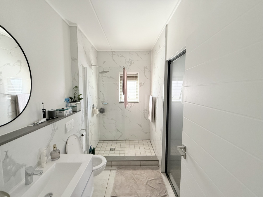 2 Bedroom Property for Sale in Izinga KwaZulu-Natal