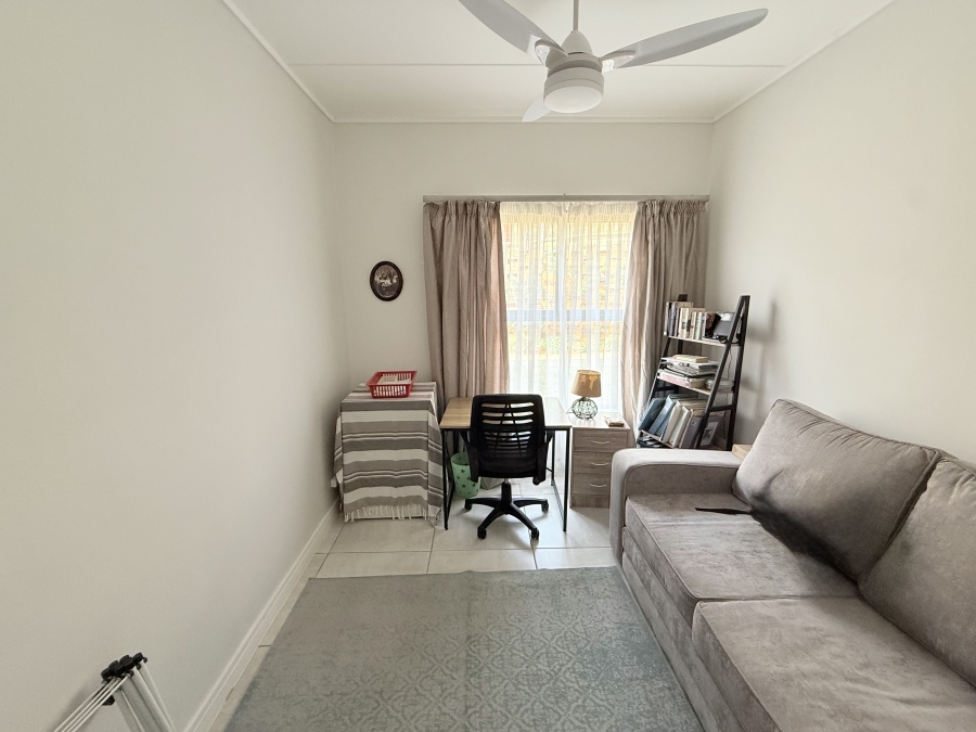 2 Bedroom Property for Sale in Izinga KwaZulu-Natal
