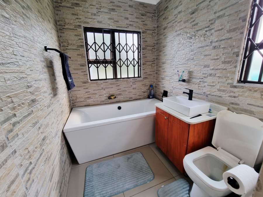 3 Bedroom Property for Sale in Empangeni Central KwaZulu-Natal