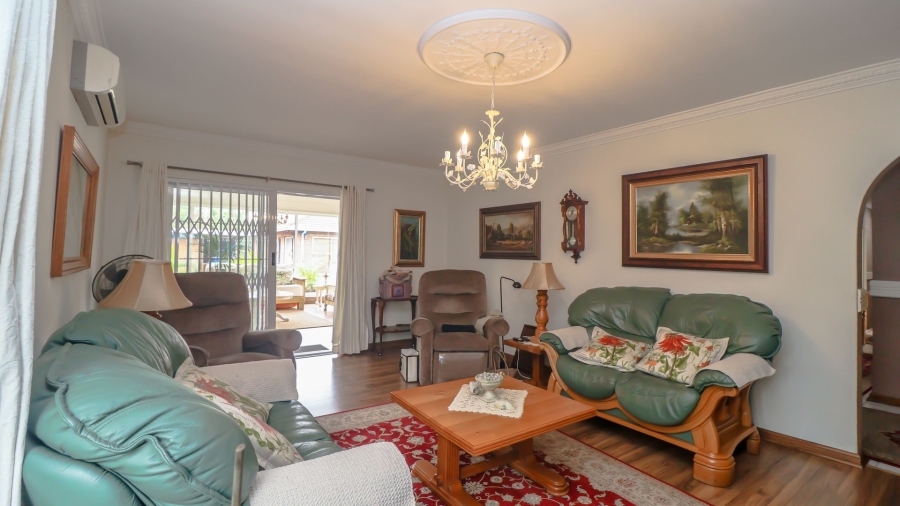 4 Bedroom Property for Sale in Hayfields KwaZulu-Natal