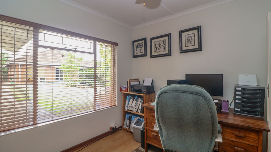 4 Bedroom Property for Sale in Hayfields KwaZulu-Natal