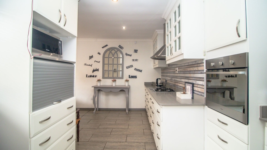 4 Bedroom Property for Sale in Hayfields KwaZulu-Natal