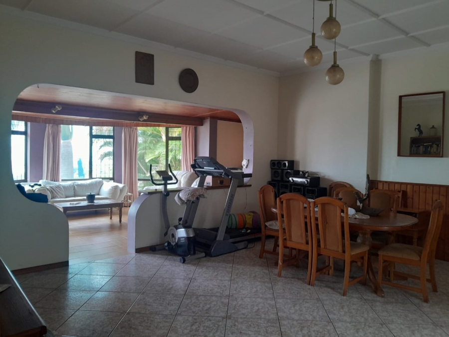 3 Bedroom Property for Sale in Amanzimtoti KwaZulu-Natal