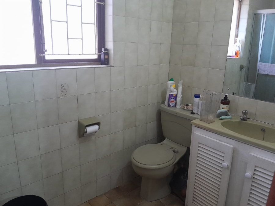 3 Bedroom Property for Sale in Amanzimtoti KwaZulu-Natal