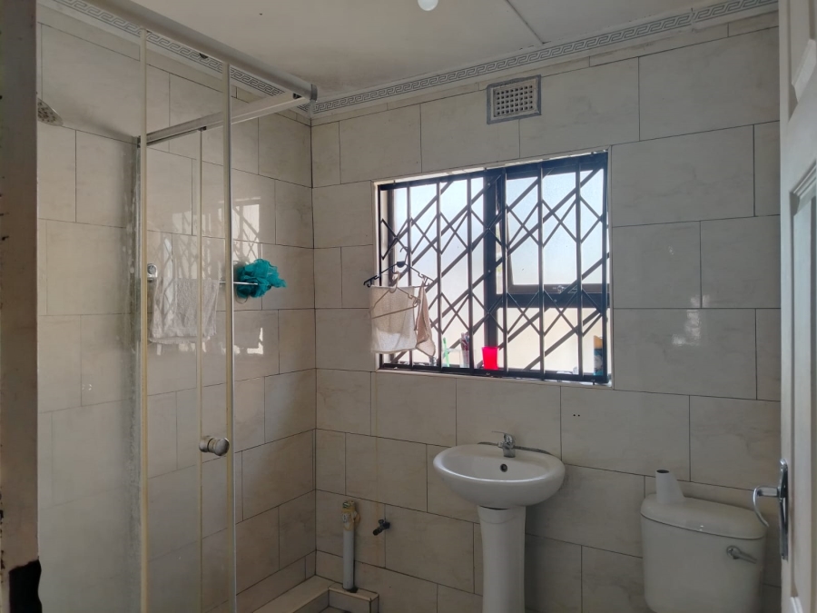3 Bedroom Property for Sale in Esikhawini KwaZulu-Natal