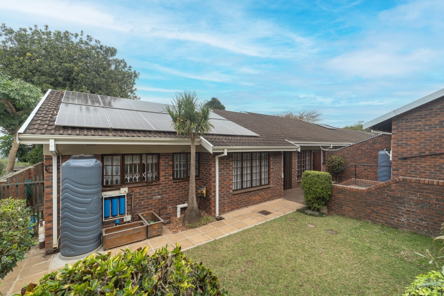 4 Bedroom Property for Sale in Gillitts KwaZulu-Natal