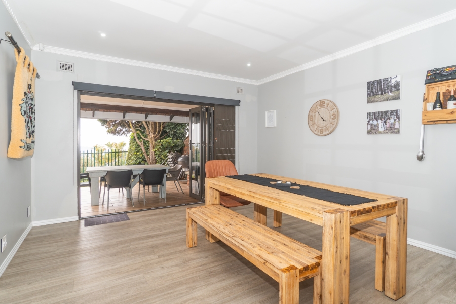 4 Bedroom Property for Sale in Gillitts KwaZulu-Natal