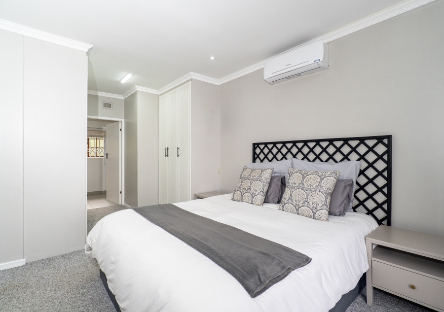 4 Bedroom Property for Sale in Gillitts KwaZulu-Natal