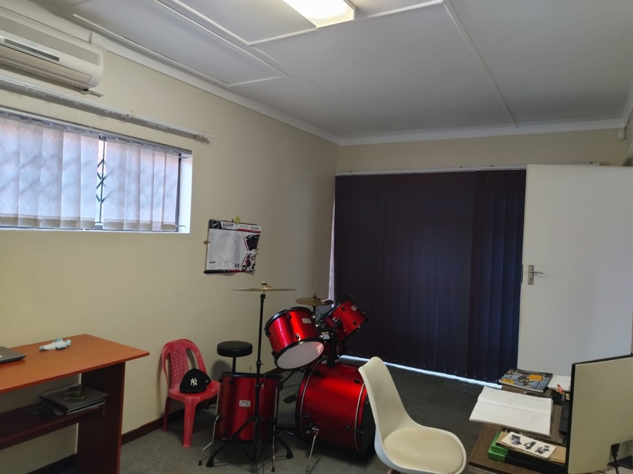 4 Bedroom Property for Sale in Birdswood KwaZulu-Natal