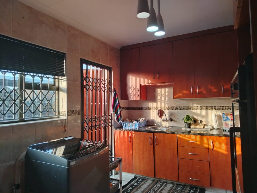 4 Bedroom Property for Sale in Birdswood KwaZulu-Natal