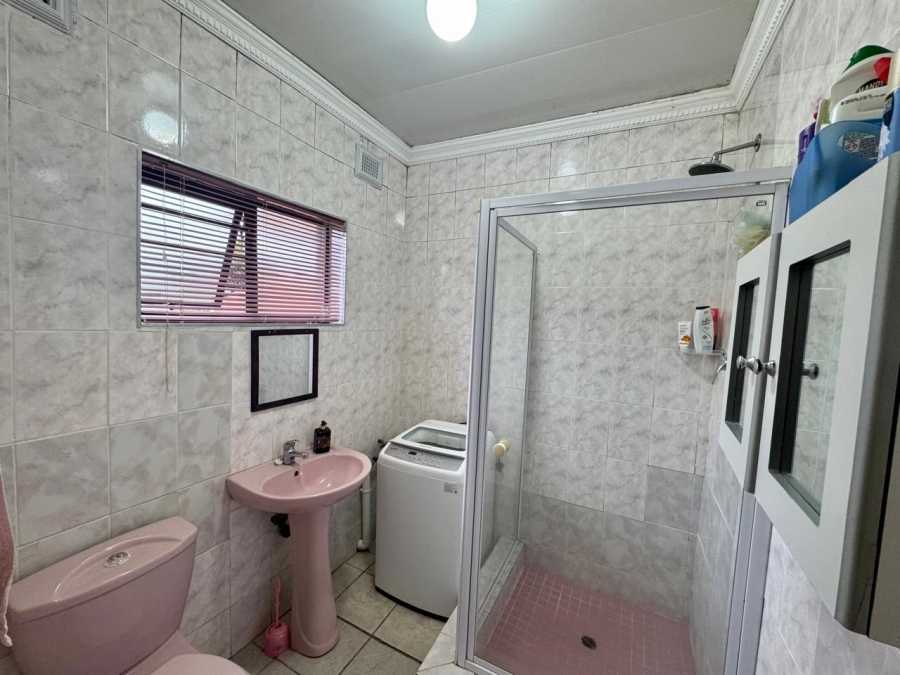 3 Bedroom Property for Sale in Orient Heights KwaZulu-Natal