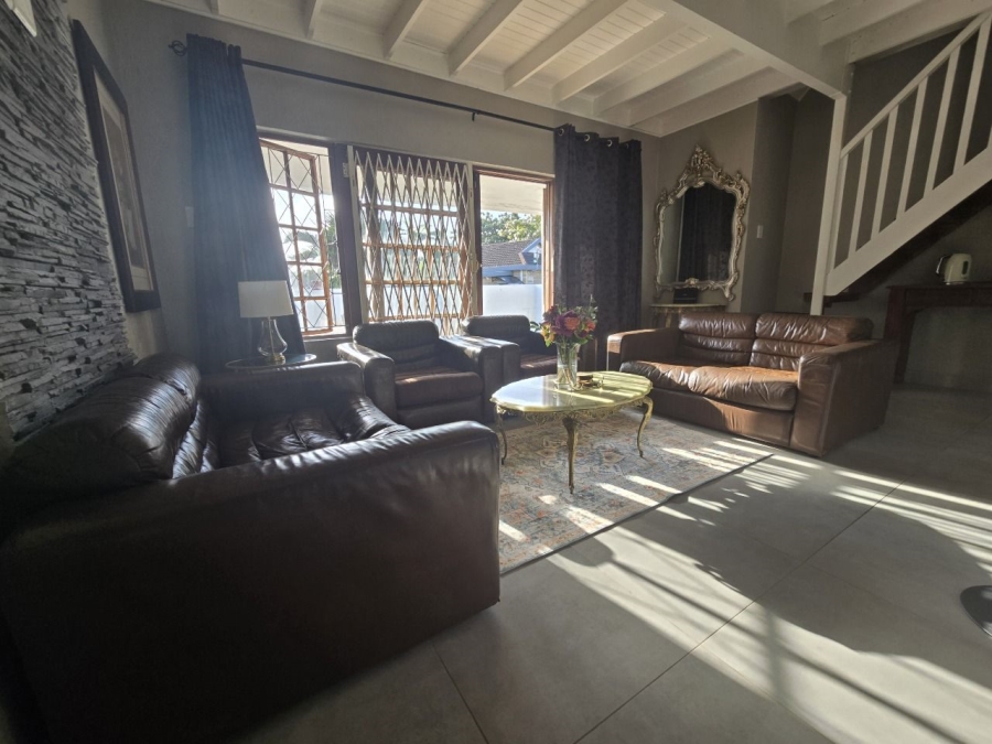 3 Bedroom Property for Sale in Meer En See KwaZulu-Natal