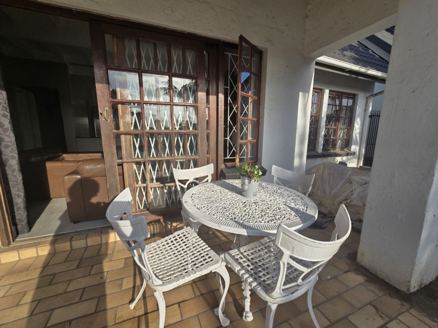 3 Bedroom Property for Sale in Meer En See KwaZulu-Natal