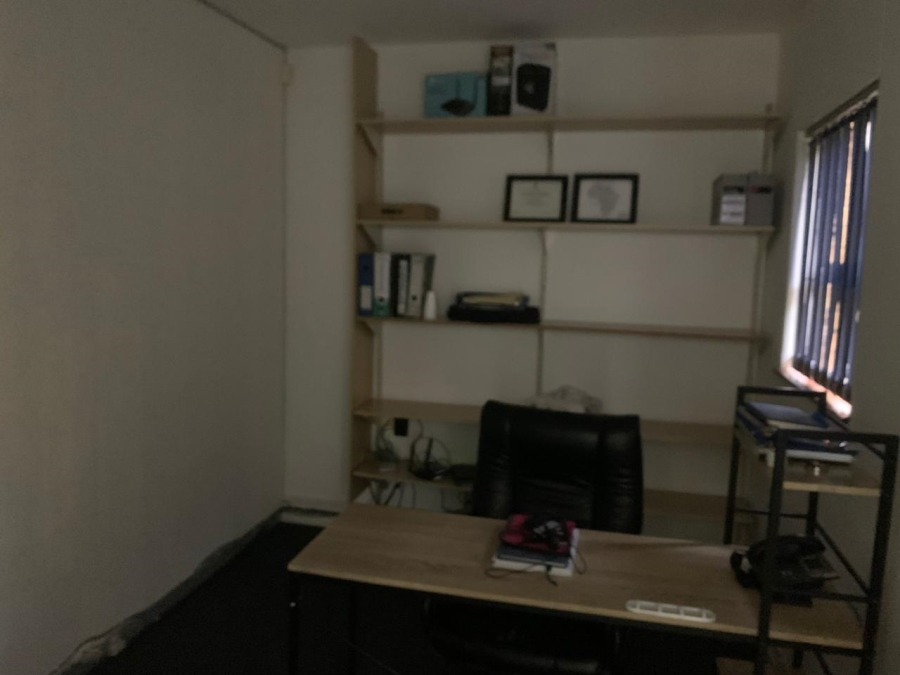 To Let commercial Property for Rent in Clarendon KwaZulu-Natal