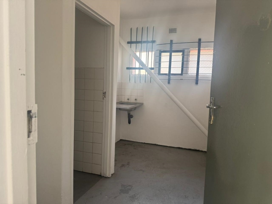 To Let commercial Property for Rent in Springfield KwaZulu-Natal