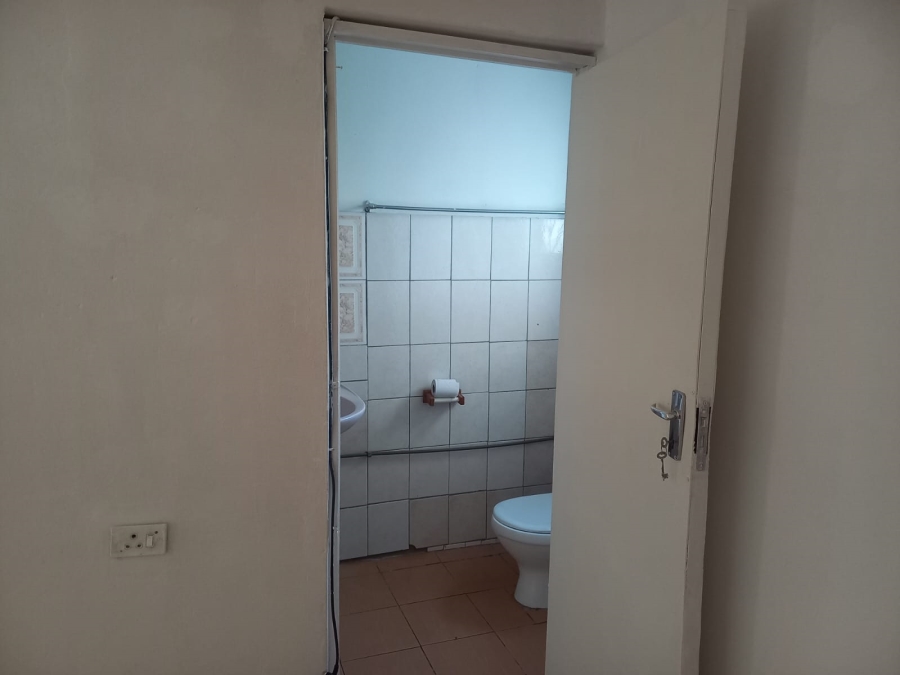To Let 1 Bedroom Property for Rent in Shallcross KwaZulu-Natal