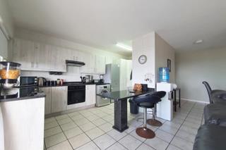 To Let 3 Bedroom Property for Rent in Amanzimtoti KwaZulu-Natal