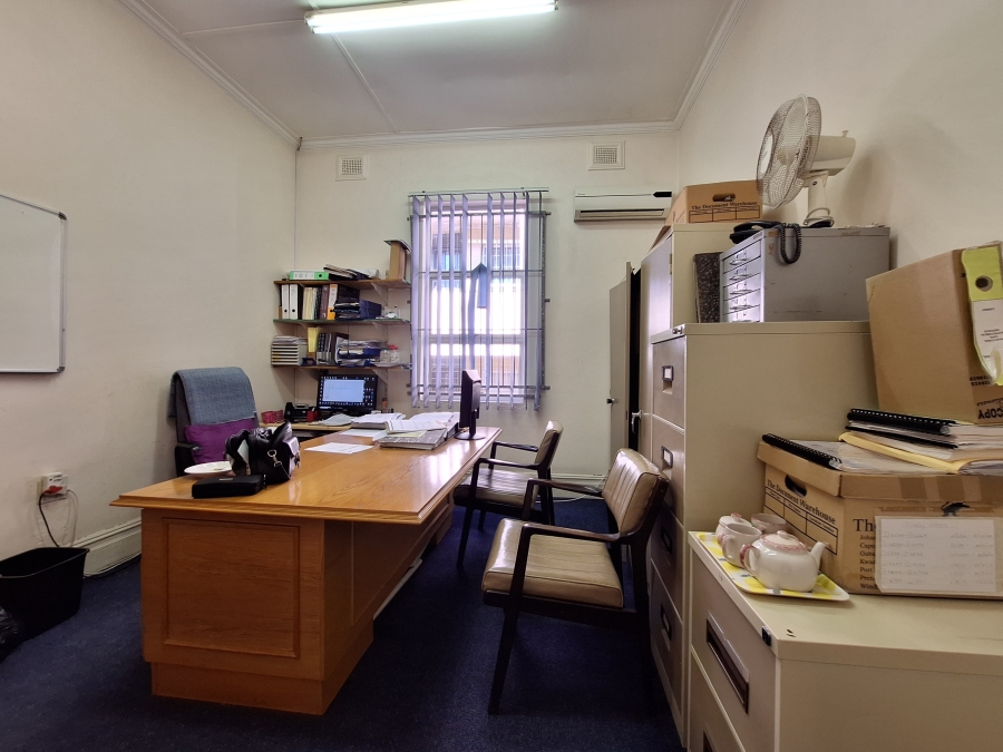4 Bedroom Property for Sale in Glenwood KwaZulu-Natal