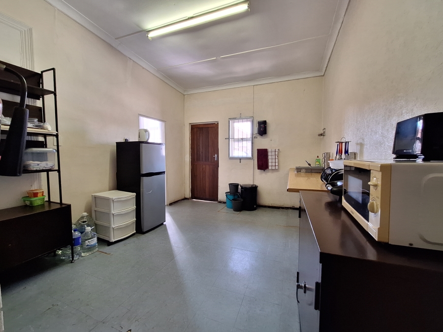 4 Bedroom Property for Sale in Glenwood KwaZulu-Natal