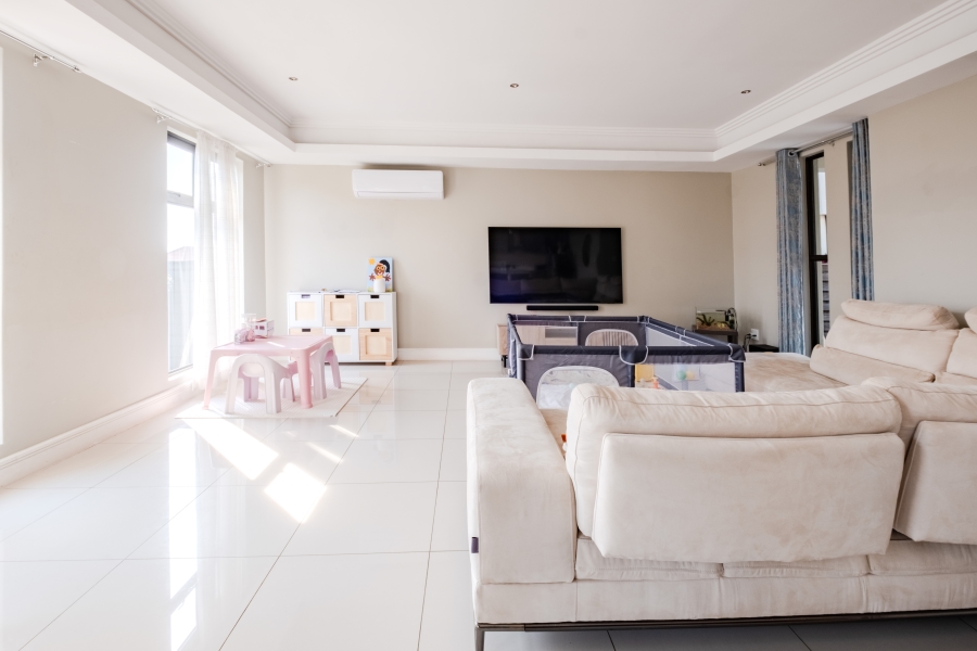 3 Bedroom Property for Sale in Izinga KwaZulu-Natal