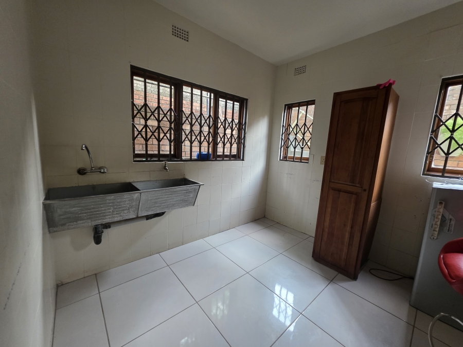 4 Bedroom Property for Sale in Panorama KwaZulu-Natal