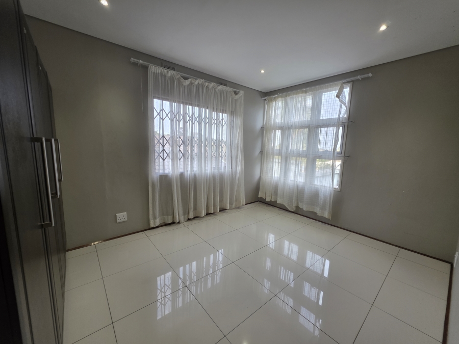 4 Bedroom Property for Sale in Panorama KwaZulu-Natal