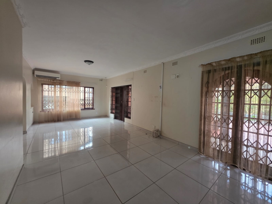 To Let 4 Bedroom Property for Rent in Panorama KwaZulu-Natal