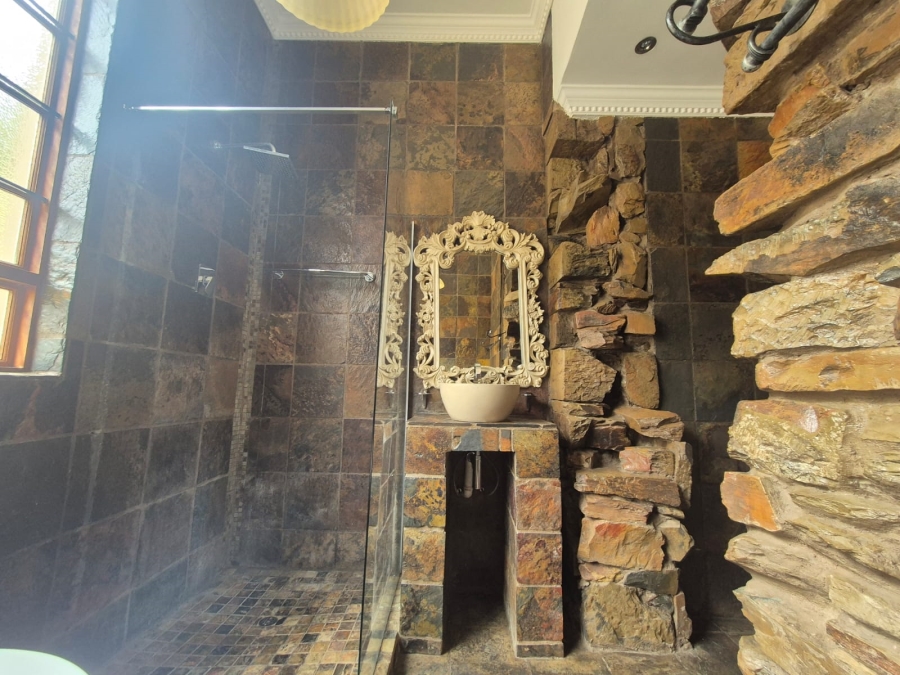 8 Bedroom Property for Sale in Chase Valley Downs KwaZulu-Natal