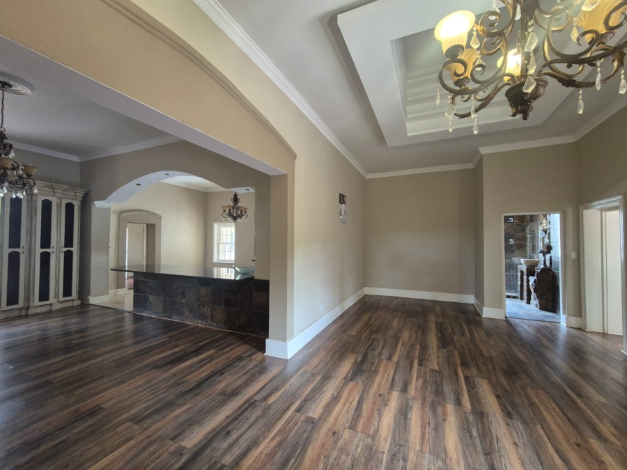 8 Bedroom Property for Sale in Chase Valley Downs KwaZulu-Natal