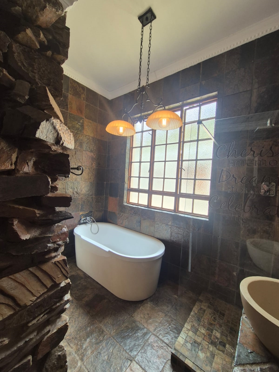 8 Bedroom Property for Sale in Chase Valley Downs KwaZulu-Natal