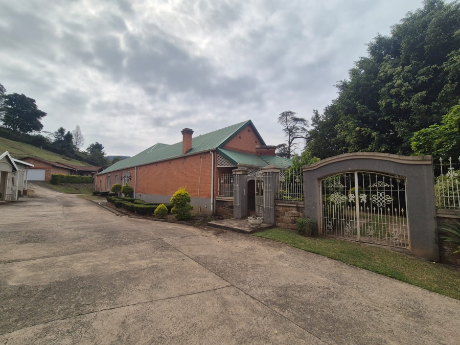 8 Bedroom Property for Sale in Chase Valley Downs KwaZulu-Natal
