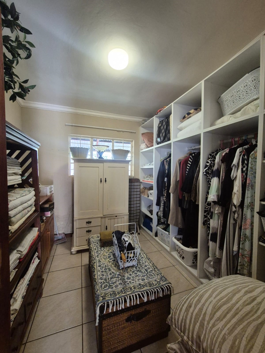 8 Bedroom Property for Sale in Chase Valley Downs KwaZulu-Natal