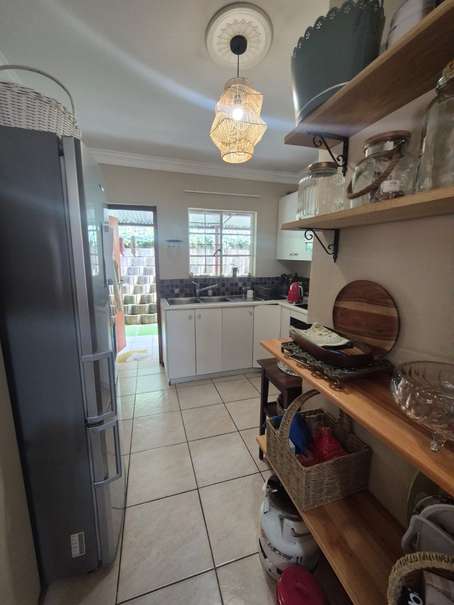 8 Bedroom Property for Sale in Chase Valley Downs KwaZulu-Natal