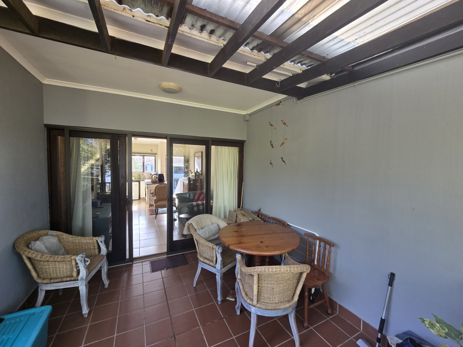 To Let 2 Bedroom Property for Rent in Sheffield Beach KwaZulu-Natal