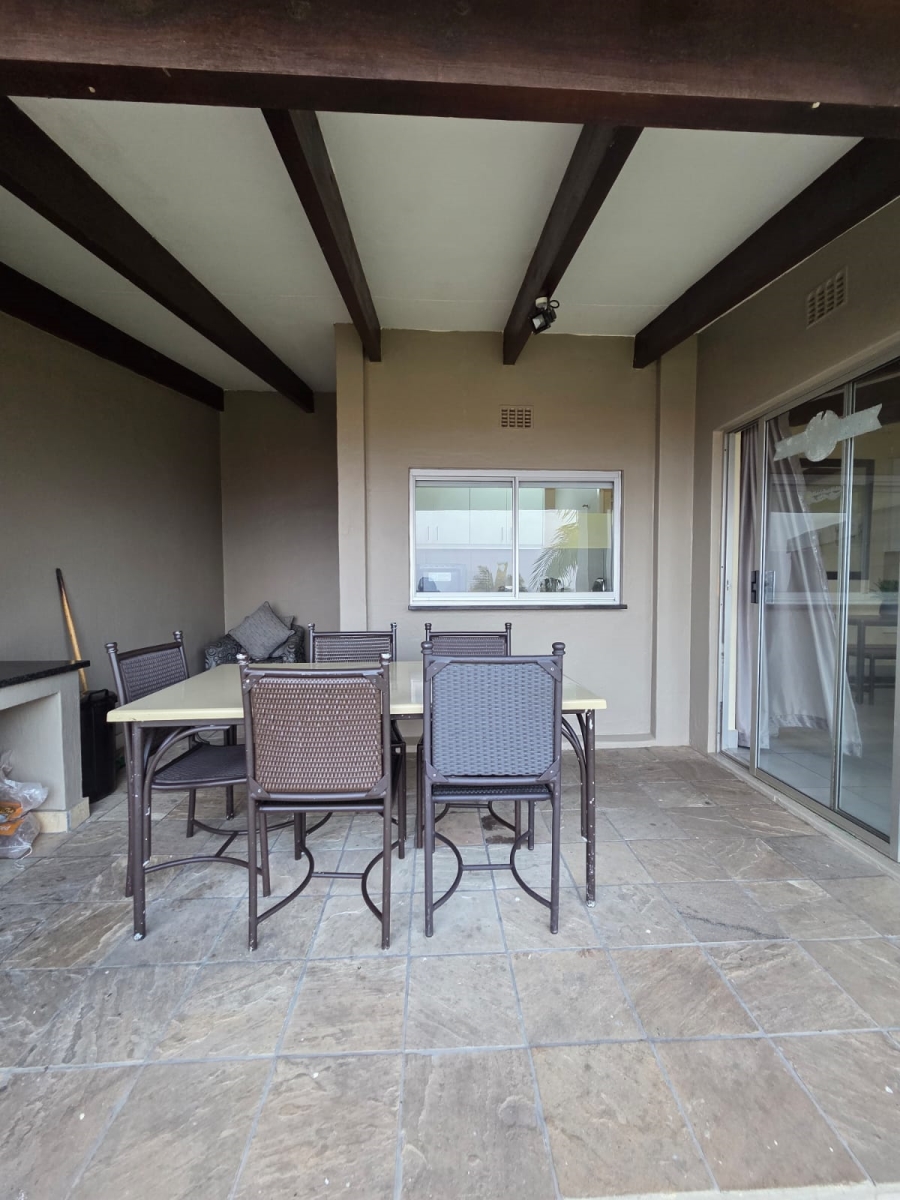 To Let 2 Bedroom Property for Rent in Ballito Central KwaZulu-Natal