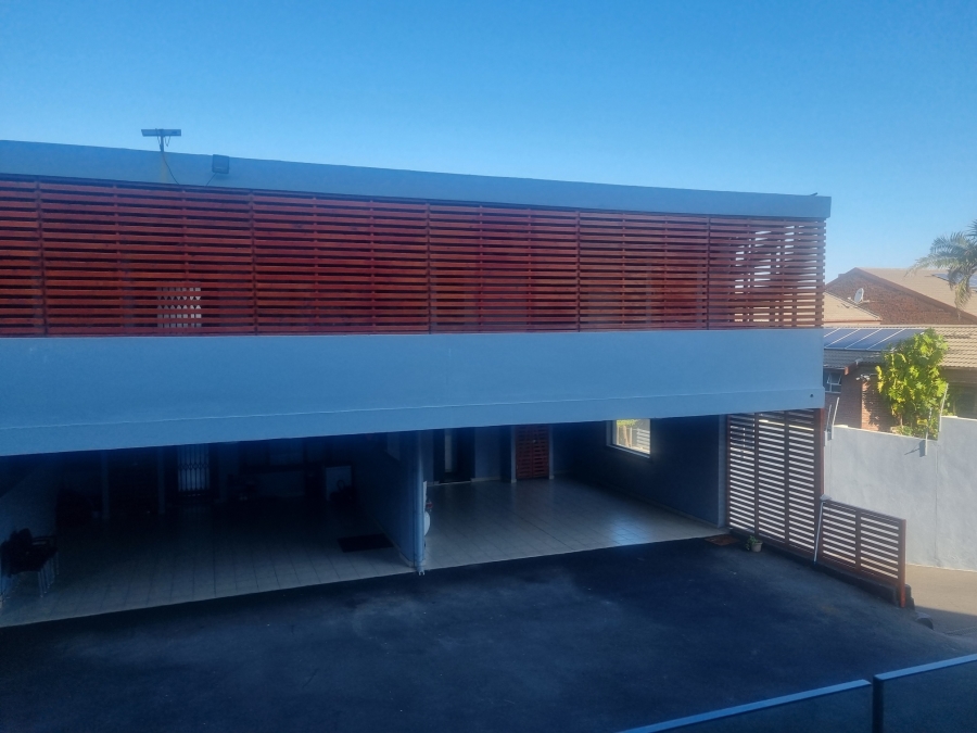 To Let 3 Bedroom Property for Rent in La Mercy KwaZulu-Natal