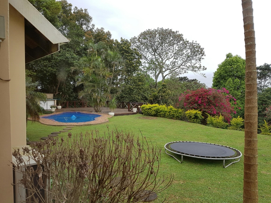 To Let 4 Bedroom Property for Rent in Kloof KwaZulu-Natal