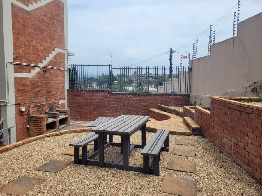 2 Bedroom Property for Sale in Morningside KwaZulu-Natal