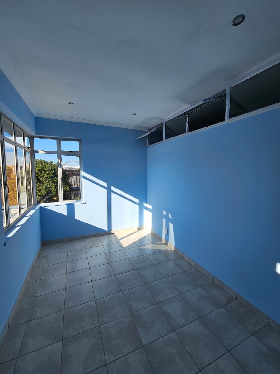 2 Bedroom Property for Sale in Morningside KwaZulu-Natal