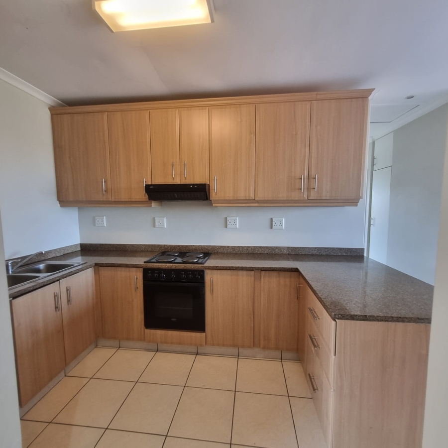 To Let 2 Bedroom Property for Rent in Essenwood KwaZulu-Natal