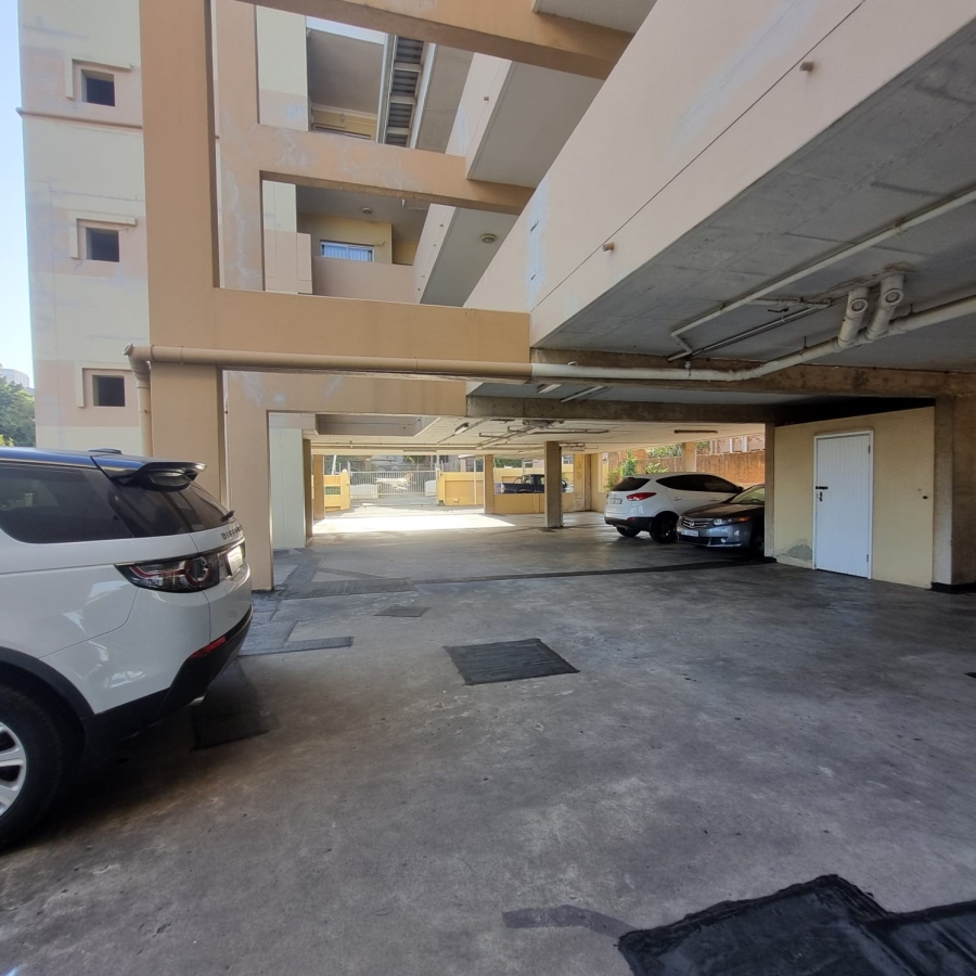 To Let 2 Bedroom Property for Rent in Essenwood KwaZulu-Natal