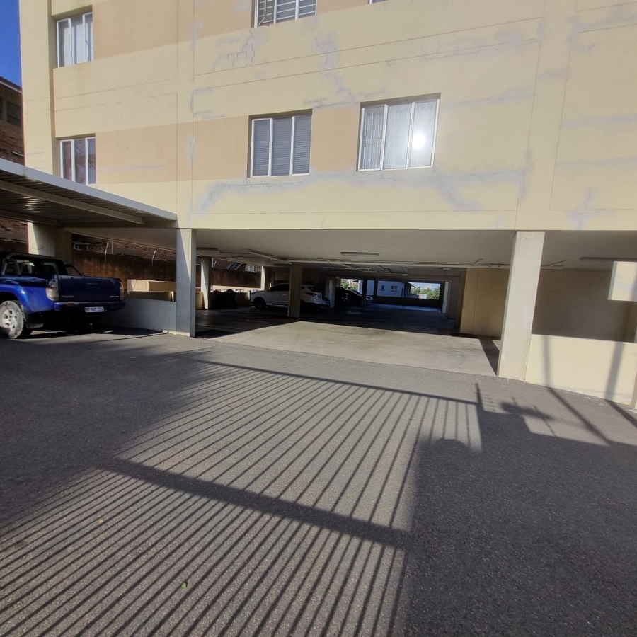 To Let 2 Bedroom Property for Rent in Essenwood KwaZulu-Natal