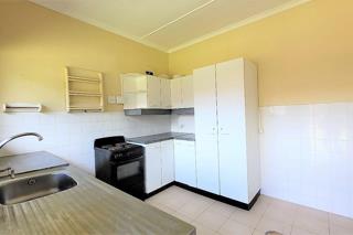 2 Bedroom Property for Sale in St Michaels On Sea KwaZulu-Natal