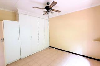 2 Bedroom Property for Sale in St Michaels On Sea KwaZulu-Natal