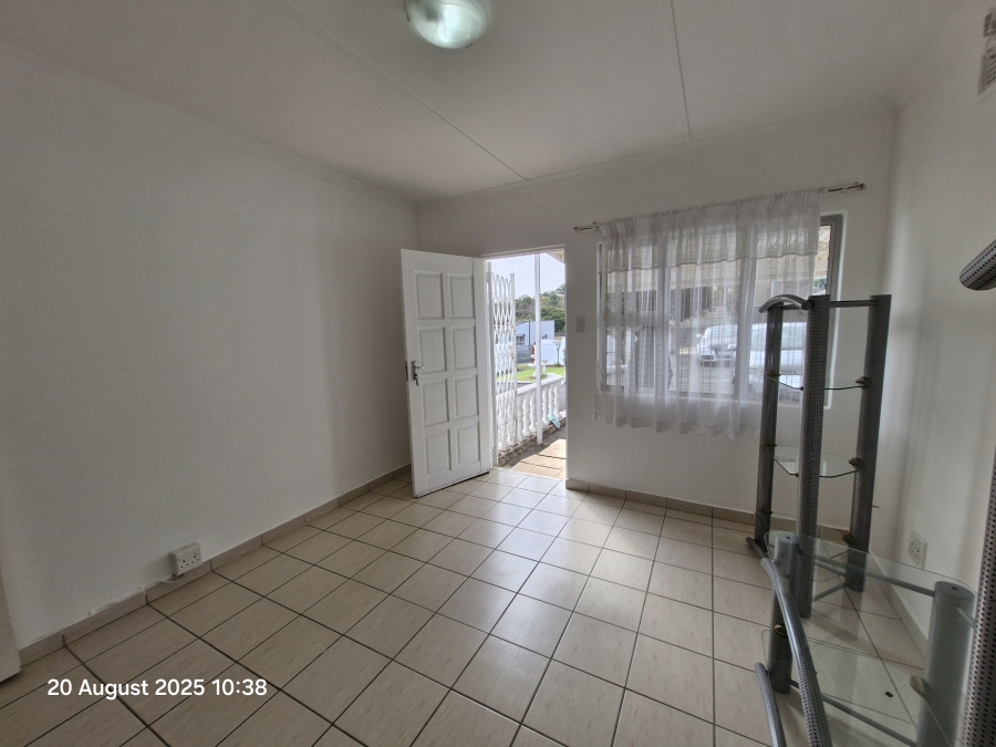 To Let 2 Bedroom Property for Rent in Mount Vernon KwaZulu-Natal