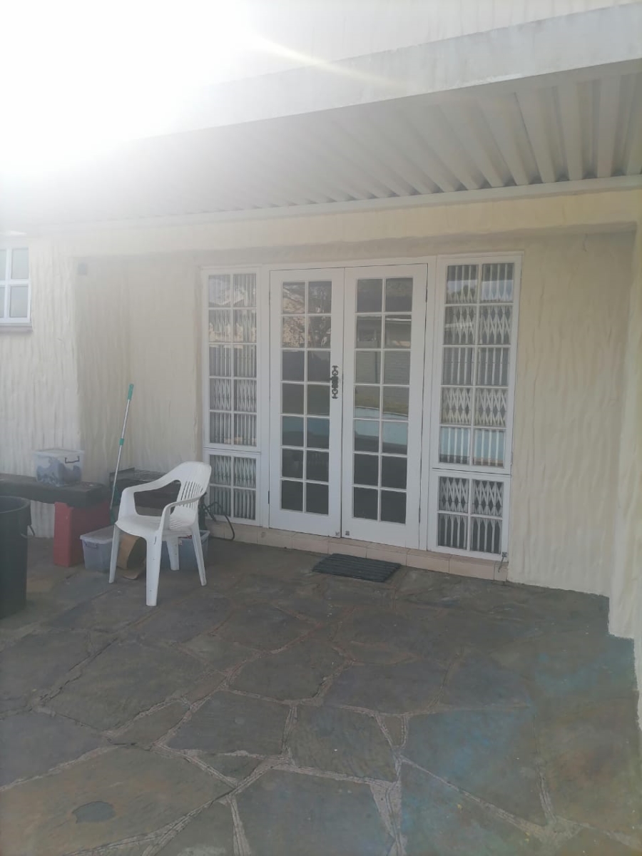 To Let 1 Bedroom Property for Rent in Westville Central KwaZulu-Natal