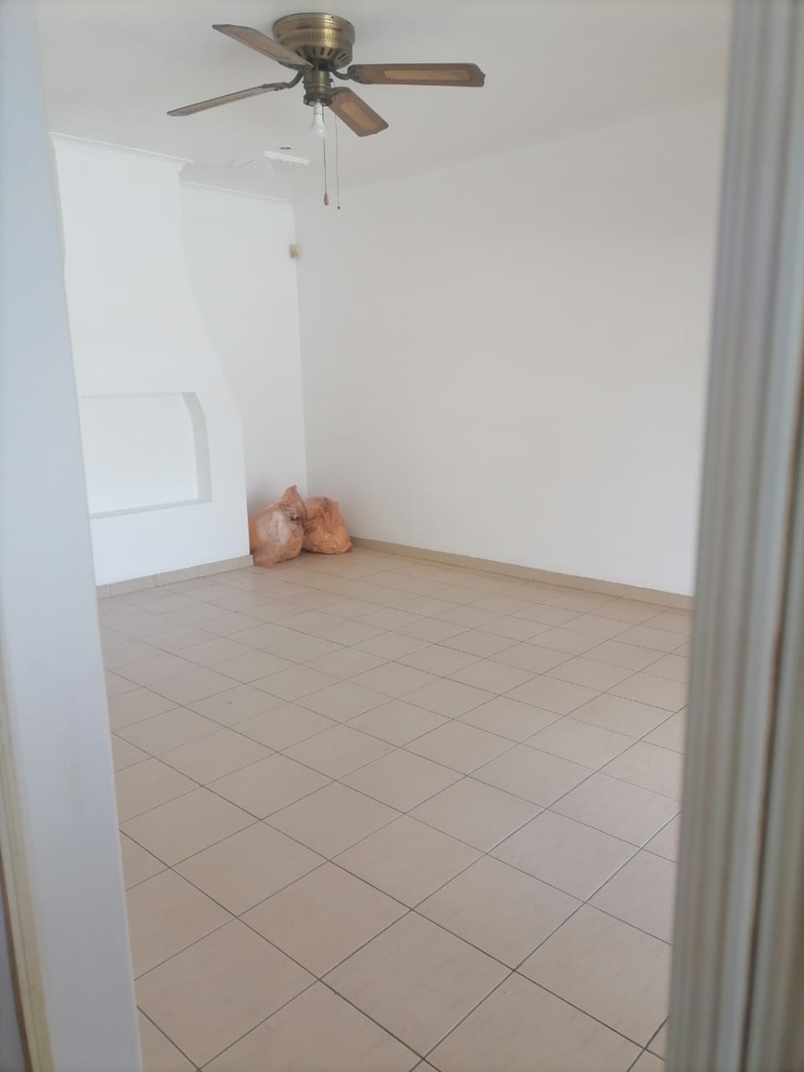 To Let 1 Bedroom Property for Rent in Westville Central KwaZulu-Natal