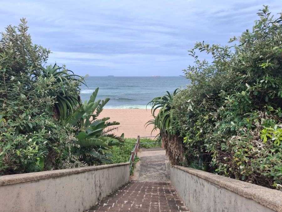 4 Bedroom Property for Sale in Umhlanga KwaZulu-Natal